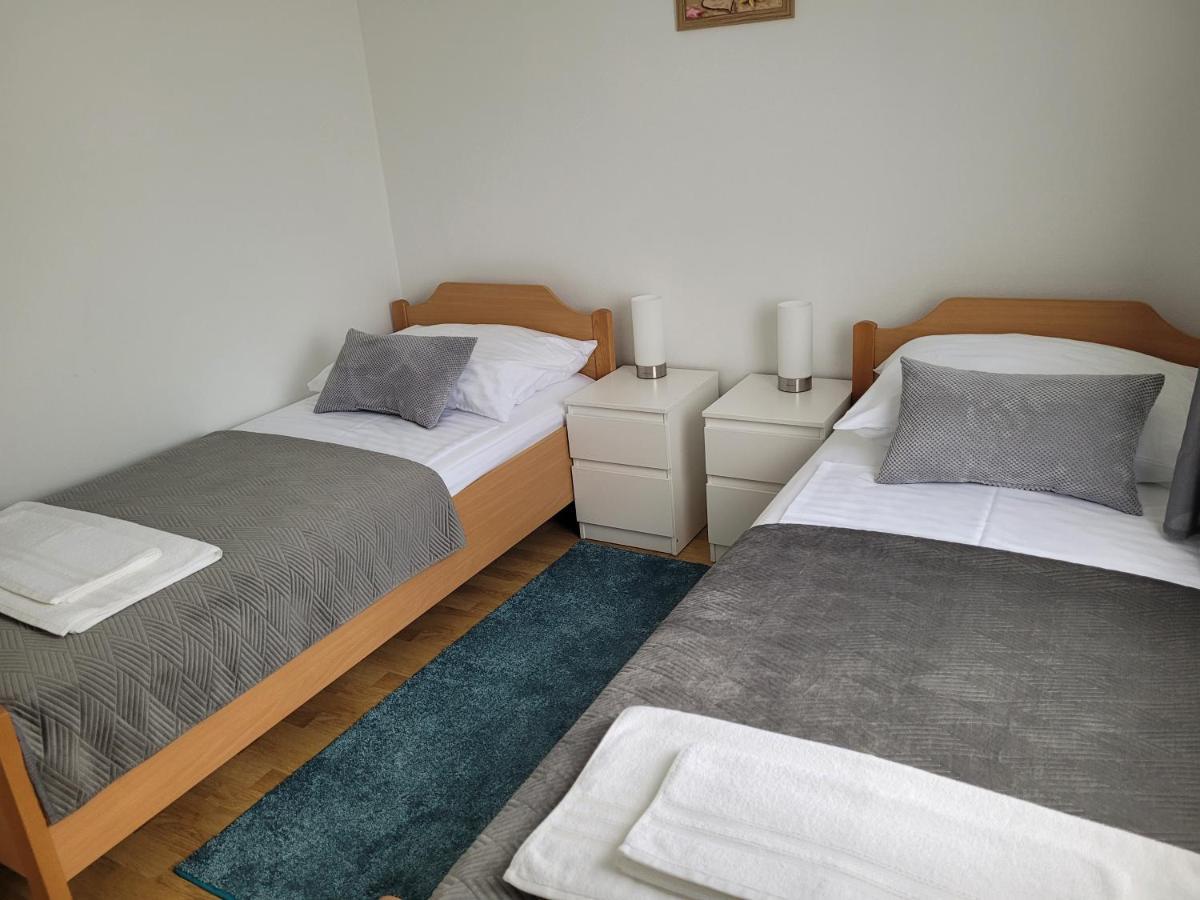 Apartmán Lipa Mare Vir Exteriér fotografie